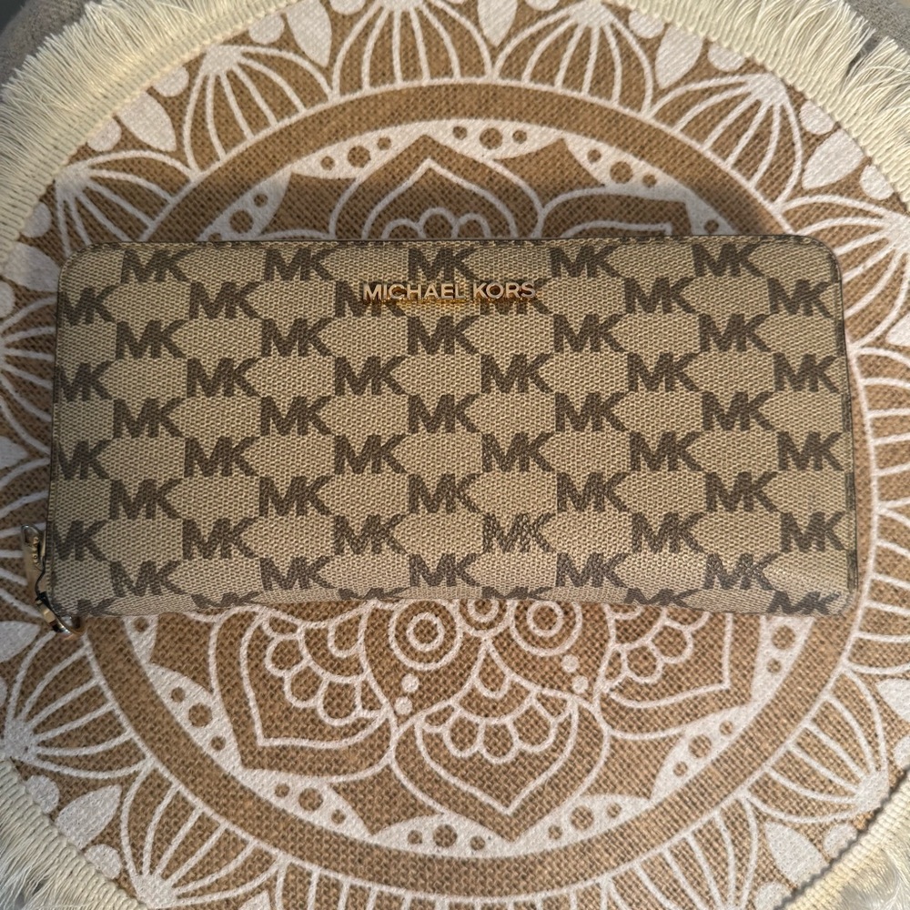 MICHAEL KORS Tan and Brown Logo Wallet
